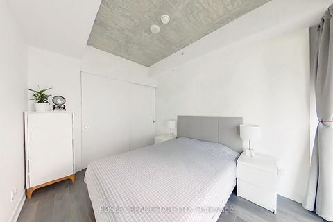 Photo 11 at 2112 - 185 Roehampton Avenue, Mount Pleasant West, Toronto