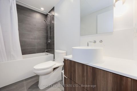 Photo 12 at 2112 - 185 Roehampton Avenue, Mount Pleasant West, Toronto