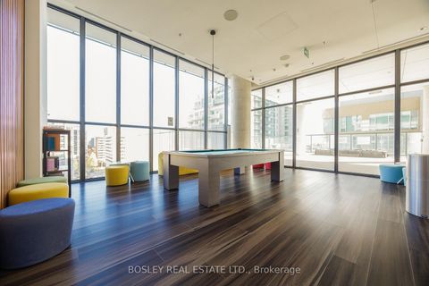 Photo 15 at 2112 - 185 Roehampton Avenue, Mount Pleasant West, Toronto