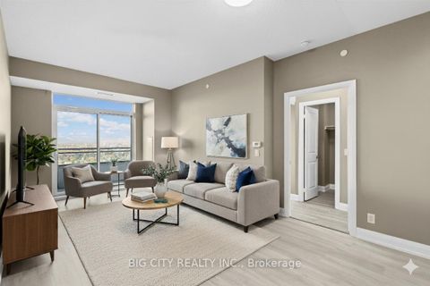 Photo 1 at 2210 - 7890 Bathurst Street, Beverley Glen, Vaughan