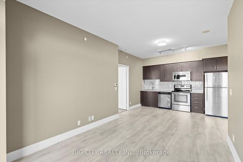 Photo 7 at 2210 - 7890 Bathurst Street, Beverley Glen, Vaughan