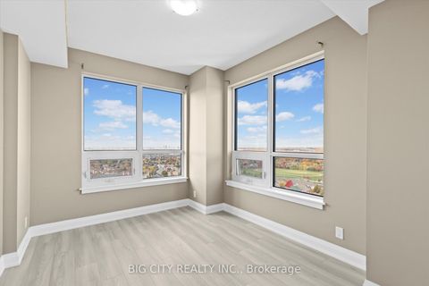 Photo 10 at 2210 - 7890 Bathurst Street, Beverley Glen, Vaughan