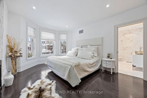 Photo 23 at 20 Fairview Boulevard, North Riverdale, Toronto