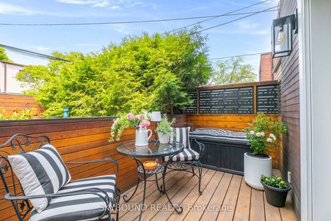 Photo 45 at 20 Fairview Boulevard, North Riverdale, Toronto