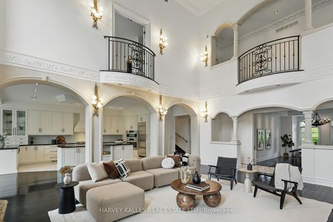 Photo 12 at 443 Dearbourne Avenue, King City, King