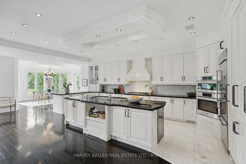 Photo 14 at 443 Dearbourne Avenue, King City, King