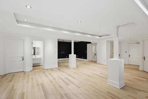 Photo 32 at 443 Dearbourne Avenue, King City, King