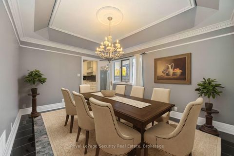 Photo 17 at 138 Elgin Mills Road W, Westbrook, Richmond Hill