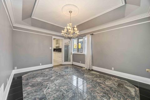 Photo 18 at 138 Elgin Mills Road W, Westbrook, Richmond Hill