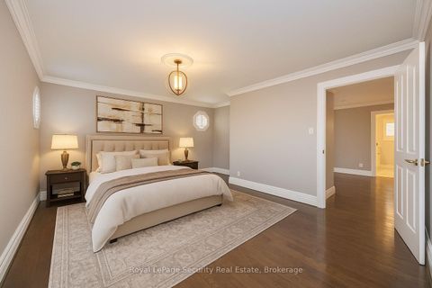 Photo 27 at 138 Elgin Mills Road W, Westbrook, Richmond Hill