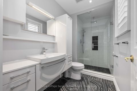 Photo 29 at 138 Elgin Mills Road W, Westbrook, Richmond Hill