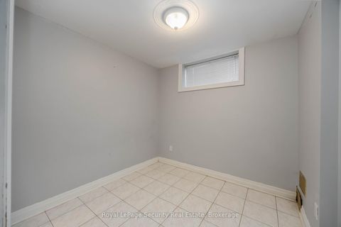 Photo 40 at 138 Elgin Mills Road W, Westbrook, Richmond Hill