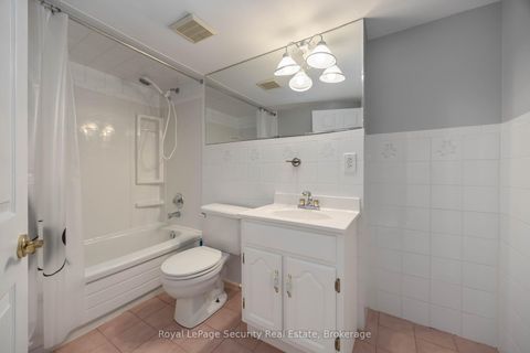 Photo 41 at 138 Elgin Mills Road W, Westbrook, Richmond Hill