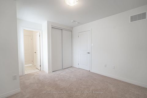 Photo 11 at 112 West Oak Trail, Rural Barrie Southeast, Barrie