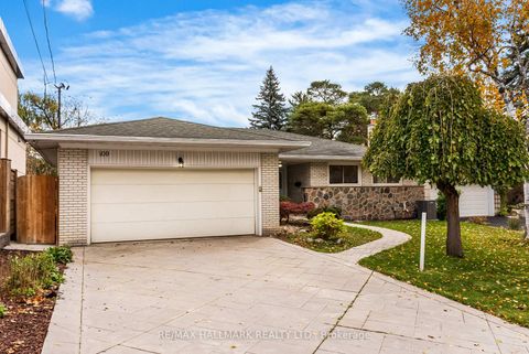 Photo 2 at 109 Banstock Drive, Steeles, Toronto