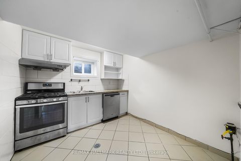 Photo 31 at 109 Banstock Drive, Steeles, Toronto