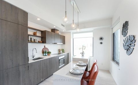 Photo 4 at 504 - 12 Bonnycastle Street, Waterfront Communities C8, Toronto