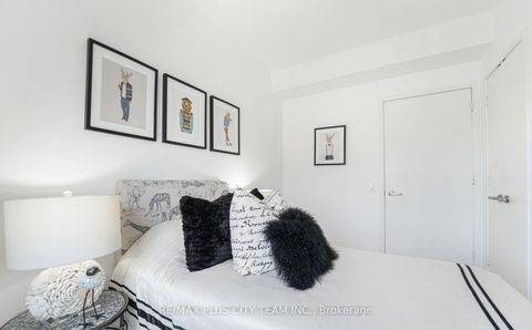 Photo 11 at 504 - 12 Bonnycastle Street, Waterfront Communities C8, Toronto