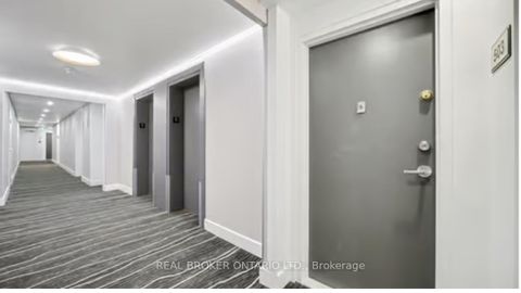 Photo 3 at 503 - 100 Canyon Avenue S, Bathurst Manor, Toronto