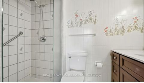 Photo 17 at 503 - 100 Canyon Avenue S, Bathurst Manor, Toronto