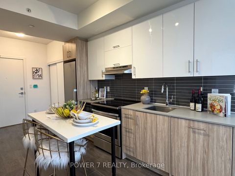 Photo 4 at 1705 - 180 Fairview Mall Drive, Don Valley Village, Toronto