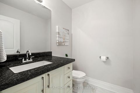 Photo 14 at 20b Leafield Street, L'Amoreaux, Toronto