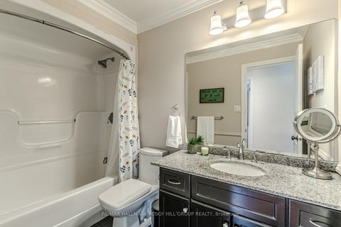 Photo 9 at 95 Crompton Drive, Little Lake, Barrie