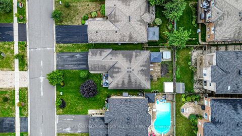 Photo 18 at 95 Crompton Drive, Little Lake, Barrie