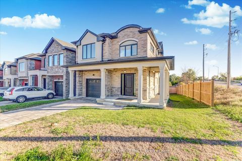 Photo 3 at 97 Chelliah Court, Rouge E11, Toronto