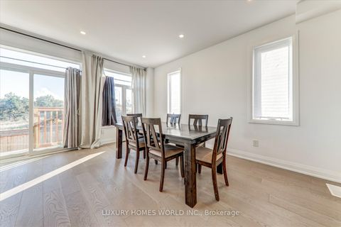 Photo 10 at 97 Chelliah Court, Rouge E11, Toronto