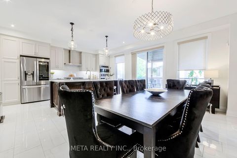 Photo 9 at 23 Hollyhock Court, Don Mills, Toronto