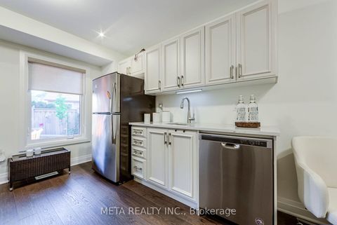 Photo 29 at 23 Hollyhock Court, Don Mills, Toronto