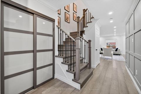 Photo 1 at 241 Coleridge Drive, Summerhill Estates, Newmarket