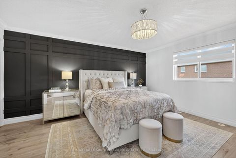 Photo 5 at 241 Coleridge Drive, Summerhill Estates, Newmarket