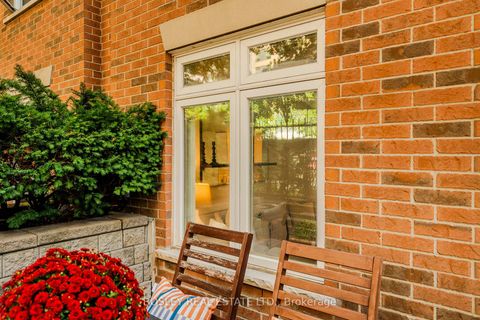 Photo 8 at 5 - 83 Lillian Street, Mount Pleasant West, Toronto