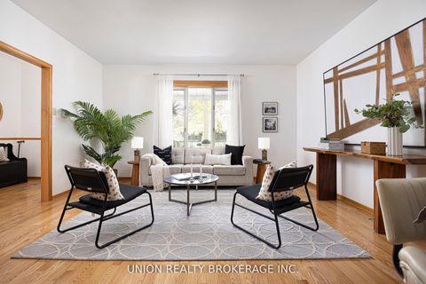 Photo 8 at 9 Elmer Avenue, The Beaches, Toronto