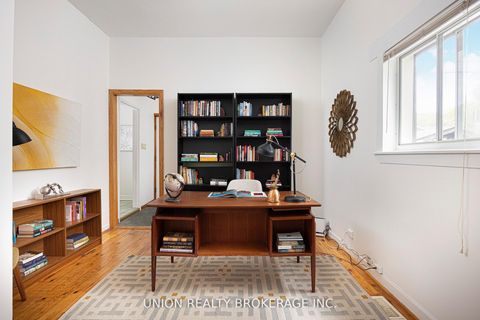 Photo 10 at 9 Elmer Avenue, The Beaches, Toronto