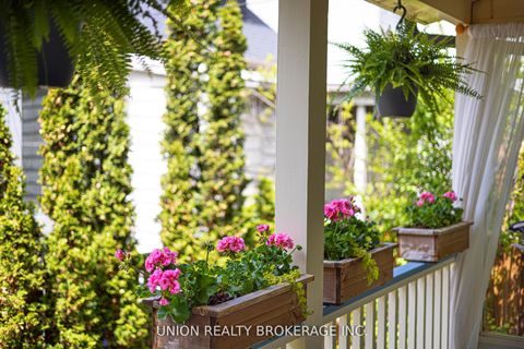 Photo 28 at 9 Elmer Avenue, The Beaches, Toronto