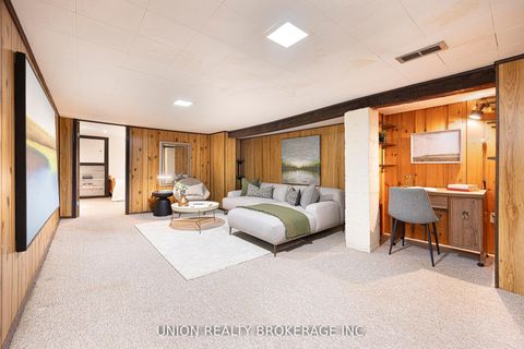 Photo 31 at 9 Elmer Avenue, The Beaches, Toronto