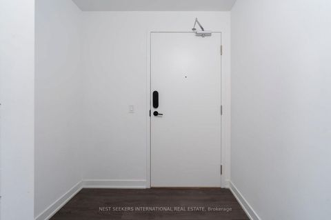 Photo 2 at 303 - 85 Oneida Crescent, Langstaff, Richmond Hill