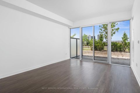 Photo 10 at 303 - 85 Oneida Crescent, Langstaff, Richmond Hill