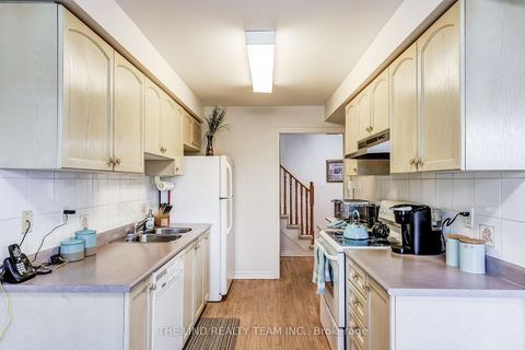 Photo 12 at 20 Hawtin Lane, Aurora Grove, Aurora