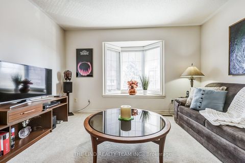 Photo 17 at 20 Hawtin Lane, Aurora Grove, Aurora