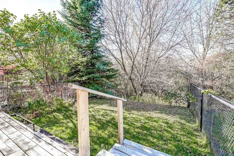 Photo 43 at 20 Hawtin Lane, Aurora Grove, Aurora