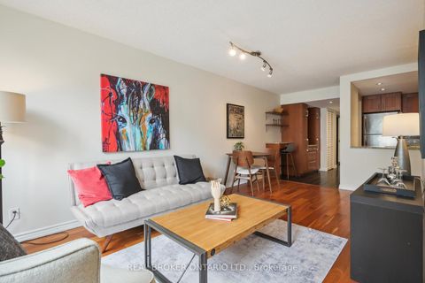 Photo 14 at 508 - 92 King Street E, Yonge Corridor, Toronto