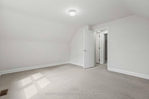 Photo 6 at 23 Kingswell Crescent, Birchmount, Toronto