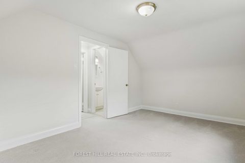 Photo 9 at 23 Kingswell Crescent, Birchmount, Toronto