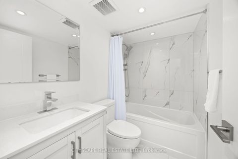 Photo 22 at 209 - 7460 Bathurst Street, Brownridge, Vaughan