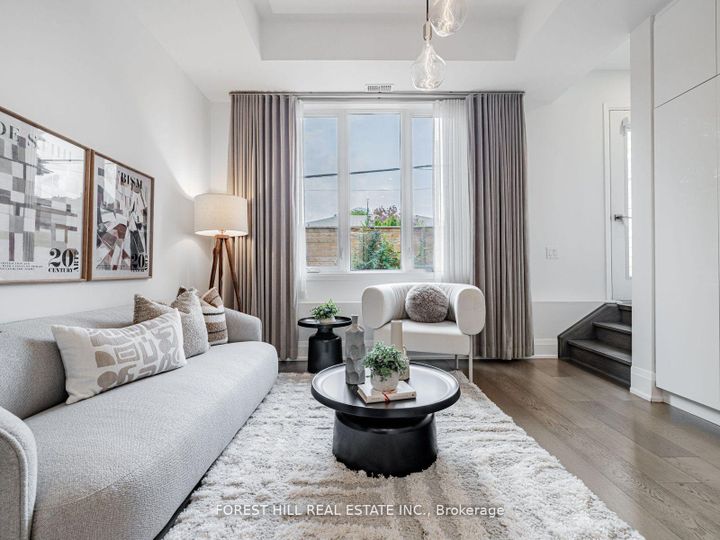 Photo 13 at UNIT-5 - 35 Dervock Crescent, Bayview Village, Toronto