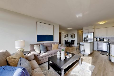 Photo 9 at 908 - 78 Harrison Garden Boulevard, Willowdale East, Toronto